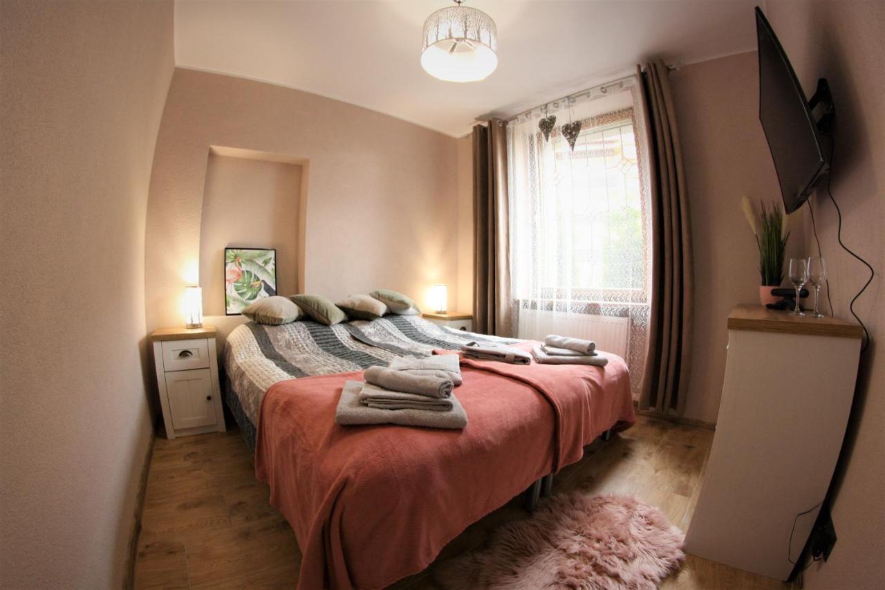 Apartamenty Zielone Centrum Stronie Śląskie Екстериор снимка